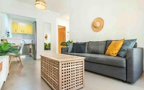 Bright Apartment Near The Historic Center By Rems